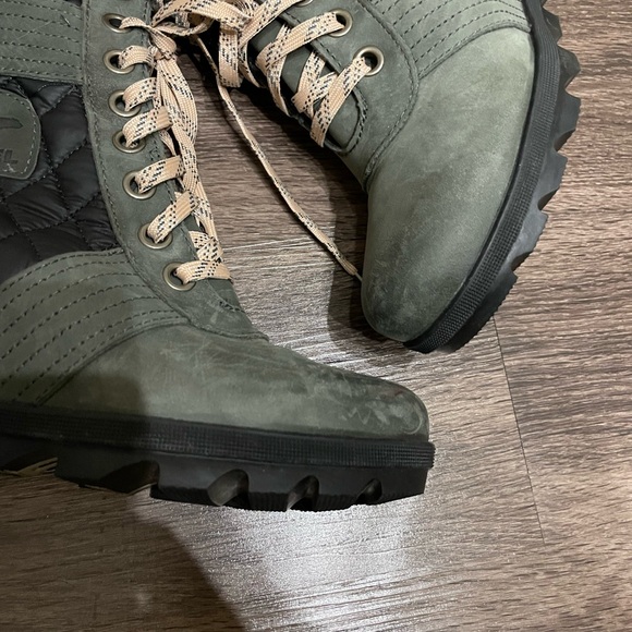 Sorel Lexie Women’s Leather Boots Olive Slate Size 8.5 Waterproof Lace Up - Picture 5 of 13